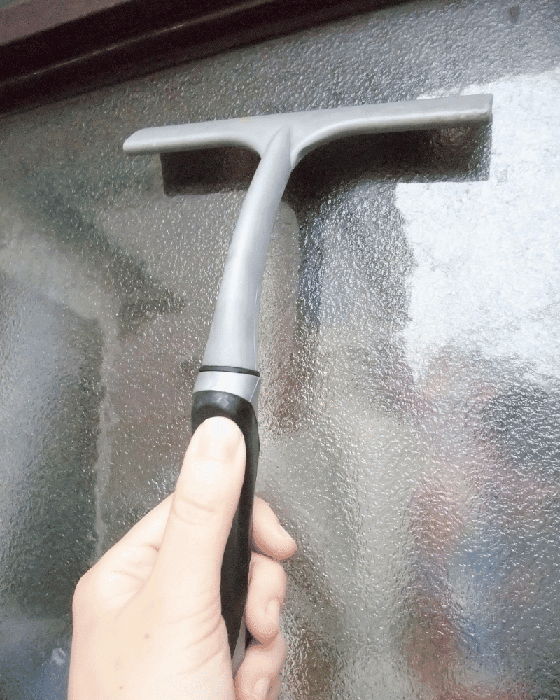 Lavage de fenêtres résidentiel à Agadir — nettoyage professionnel des vitres